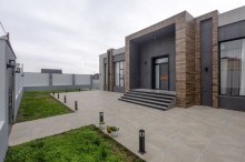 Mərdəkan qəsəbəsində yerləşən bu möhtəşəm villa Satılır, -18