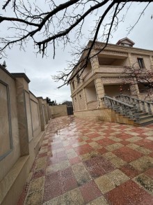 Goradil bağlarında Sahibindən tam təmirli Bağ Evi satılır, -1