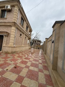 Goradil bağlarında Sahibindən tam təmirli Bağ Evi satılır, -2