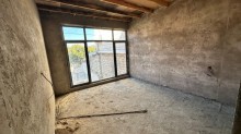Heyet evi satilir Varovski. Daxili qoşunların yanı, -7