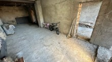 Heyet evi satilir Varovski. Daxili qoşunların yanı, -14