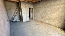 Heyet evi satilir Varovski. Daxili qoşunların yanı, -16