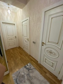 Qara Qarayev metrosu yaxınlığında Kristal Abşeron kompleksində 4 otaqlı mənzil satılır, -11