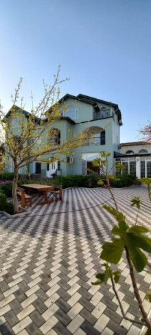 Satılır Villa Mərdəkan q.H.Z.Tağıyev k.Arzu şadlıq sarayının yaxın, -2