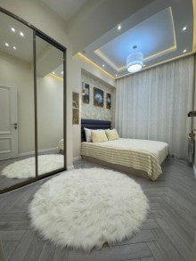 Zirvə Residence-də 3 otaqlı, super təmirli və mənzərəli mənzil satılır, -6