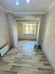 Mənzil Metropark  ticarət mərkəzinin qarşısında 3 otaq, -4