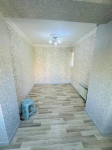 Mənzil Metropark  ticarət mərkəzinin qarşısında 3 otaq, -5