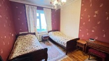 Əhmədli m 9/9 mərtəbəli köhnə tikili binada 65 m² sahəyə malik 3 otaqlı mənzil satılır, -4