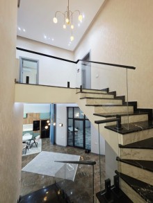 Mərdəkanda 2 mərtəbəli hovuzlu villa satılır, -10