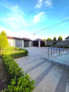 Şüvəlan ərazisində 6 sot torpaq sahəsində 300 m², 4 otaqlı həyət evi satılır, -7