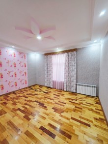 Şüvəlan ərazisində 6 sot torpaq sahəsində 300 m², 4 otaqlı həyət evi satılır, -9