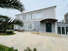 Satılır Həyət evi merdekan