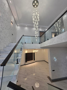 Mərdəkanda 4.5 sot torpaq sahəsində 2 mertebeli villa satılır, -12
