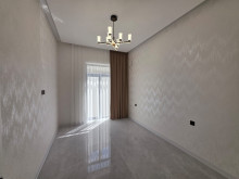 Şüvəlanda 3.2 sot torpaq sahəsində 1 mərtəbəli ev satılır., -17