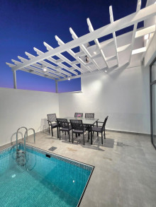 Mərdəkanda 2.5 sot torpaq sahəsində yerləşən 140 m² sahəli ev satılır, -2