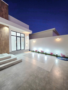 Mərdəkanda 2.5 sot torpaq sahəsində yerləşən 140 m² sahəli ev satılır, -3