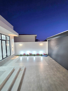 Mərdəkanda 2.5 sot torpaq sahəsində yerləşən 140 m² sahəli ev satılır, -9