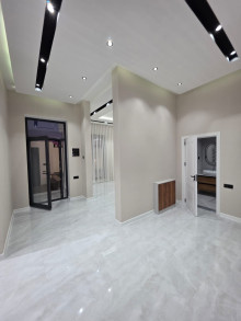 Mərdəkanda 2.5 sot torpaq sahəsində yerləşən 140 m² sahəli ev satılır, -12