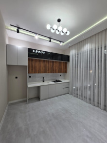 Mərdəkanda 2.5 sot torpaq sahəsində yerləşən 140 m² sahəli ev satılır, -19