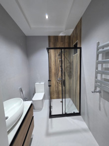 Mərdəkanda 2.5 sot torpaq sahəsində yerləşən 140 m² sahəli ev satılır, -20
