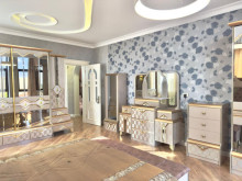 Şüvəlanda 3 mərtəbəli ev satılır, -17
