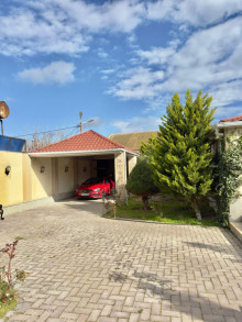 Şüvəlanda 3 mərtəbəli ev satılır, -20