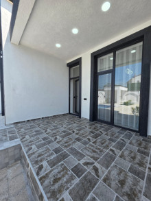 Şüvəlanda Kupçalı Hovuzlu Həyət Evi Satılır – 3 Sotda 140 m² Villa, -15