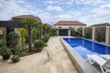 Satılır 4 otaqlı həyət evi/bağ evi 250 m², Mərdəkan q., -12