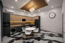 Satılır 4 otaqlı həyət evi/bağ evi 250 m², Mərdəkan q., -13