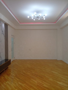 Satılır Yeni Tikili, Binəqədi.r, 7-ci mikrorayon, Dərnəgül.m-2